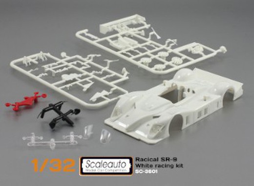 Carroceria Radical en kit blanca 1:32