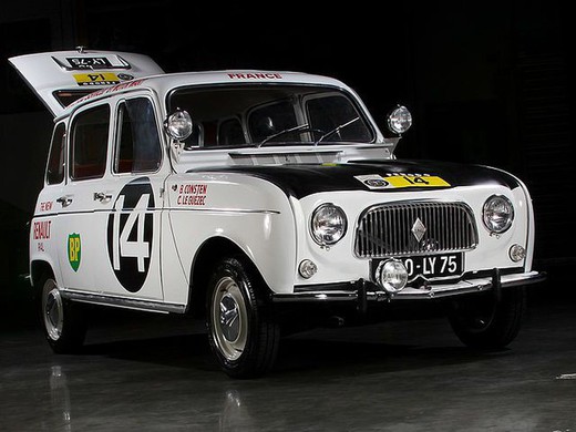 Renault 4L n.14 East African Safari