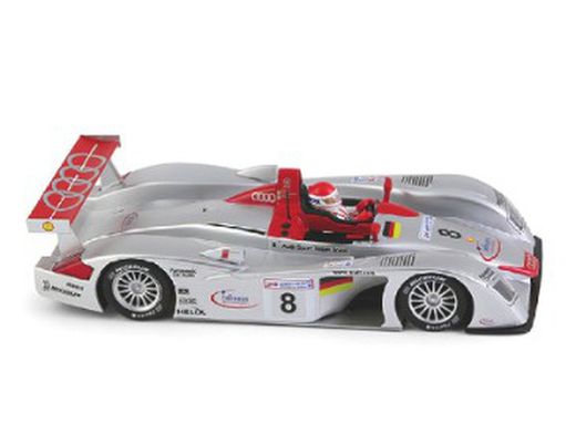 Audi R8 LMP n.8 LeMans 2000
