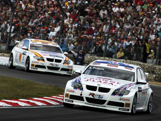BMW 320si WTC A.Priaulx no1