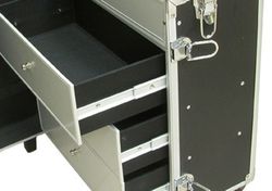 Caja aluminio 4 piezas c/ruedas y asa