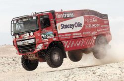 Carrocería camión DAF CF Dakar