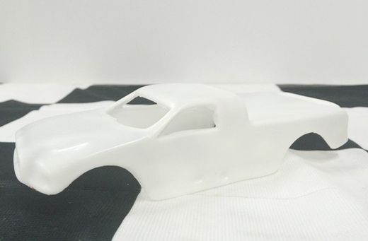 Carroceria Dodge en kit s/pintar 1:32