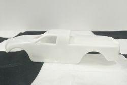 Carroceria Dodge en kit s/pintar 1:32