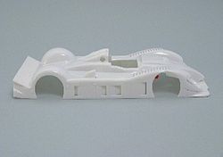 Carroceria Radical en kit blanca 1:32