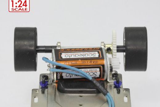 Chasis completo R4 acero escala 1/24