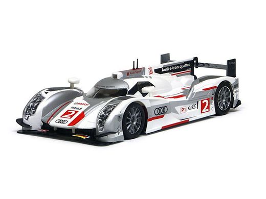 Coche Audi R18 e-tron quattro 24h Le Mans 12