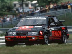 Coche Ford Sierra Texaco