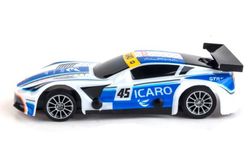 Coche Icarus