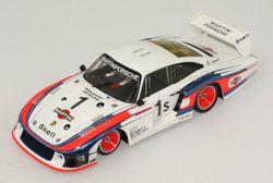 Coche Porsche 935 Moby Dick Martini