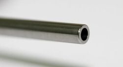 Eje 52,5 x 2.38 mm. acero hueco tratamiento de titanio