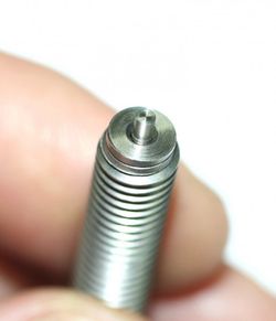 Extractor Clavador de piñones universal eje 2 mm
