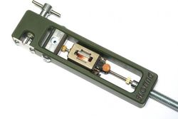 Extractor-Introductor de Piñones