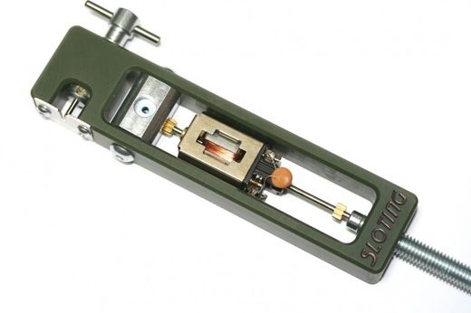 Extractor-Introductor de Piñones