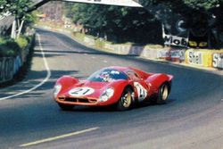 Ferrari 330 P4 n.21 LeMans 1967