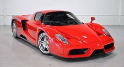 Ferrari Enzo rojo