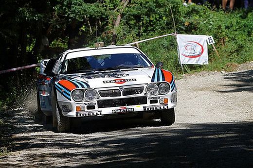 Lancia 037 -Martini-