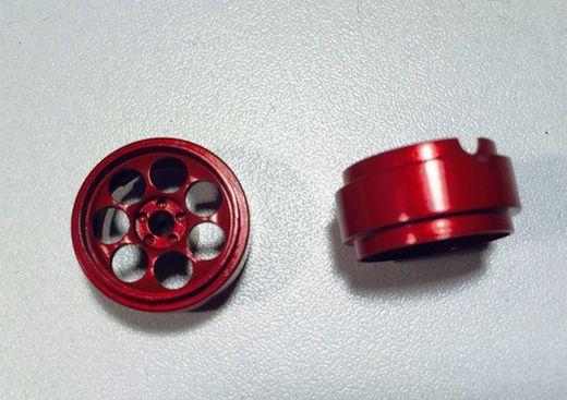 Llanta R3 aluminio 17,7x9 color rojo