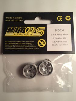 Llanta R4 aluminio Mitoos 18,7x10,5