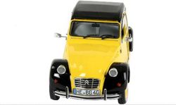 Maqueta Citroen 2CV 1/24