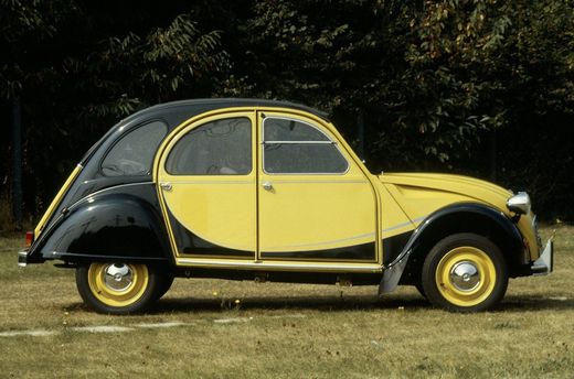 Maqueta Citroen 2CV 1/24