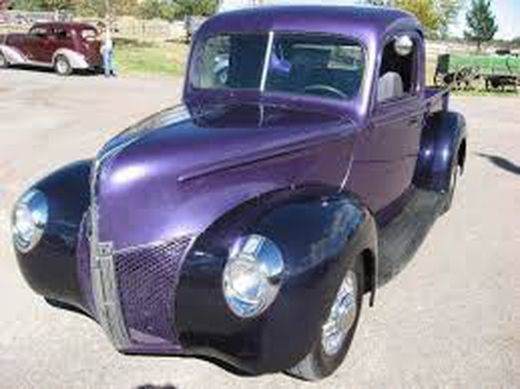 Maqueta Ford Custom Pickup Truck 1:24