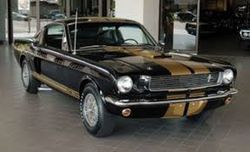 Maqueta Ford Shelby Mustang GT 350 H 1:24