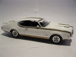 Maqueta Hurst Olds Cutlass 1/25