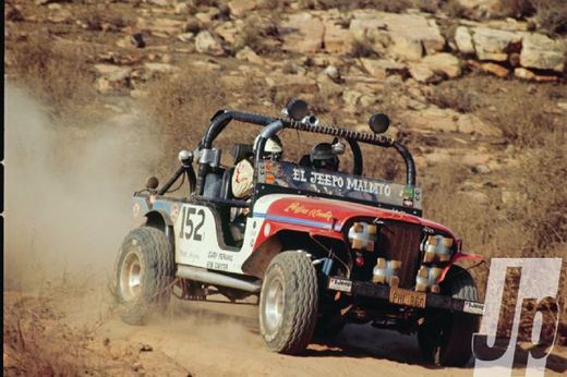 Maqueta Jeep Rubicon 2003 1/25