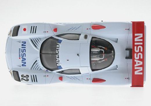 Nissan  R390 Gt1 31 cola larga, Pre-qua