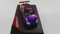 Porsche 911 GT3-R color violeta perlado