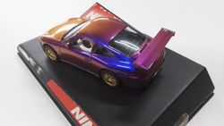 Porsche 911 GT3-R color violeta perlado