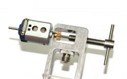 Prensa y extractor UNIVERSAL para piñones